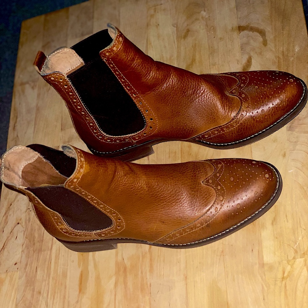 Fat Face Leather Chelsea Boot